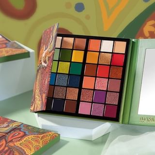 IMAGIC - Dual-Folded Tarot Chalice 36 Color Eyeshadow Palette