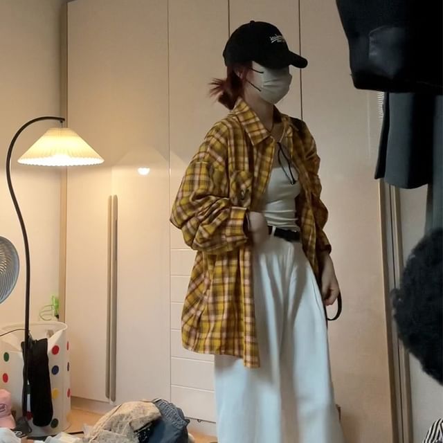 Yako-Plaid Button-Up Shirt
