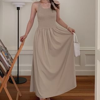 Jesong-Spaghetti Strap Plain Open Back Maxi A-Line Dress