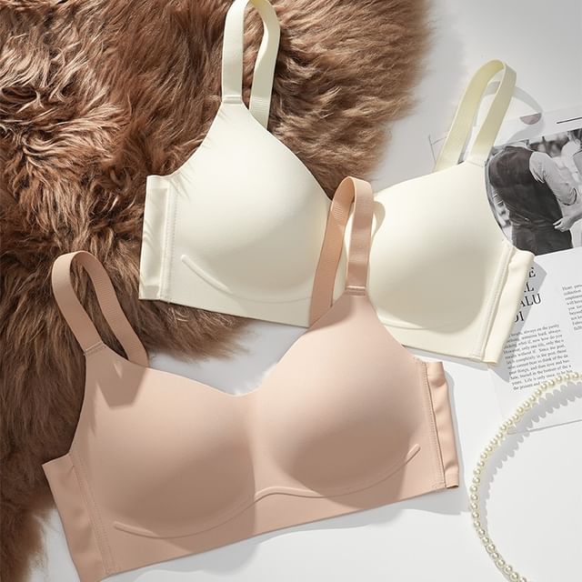 HYG Lingerie-Plain Seamless Push Up Bra Set