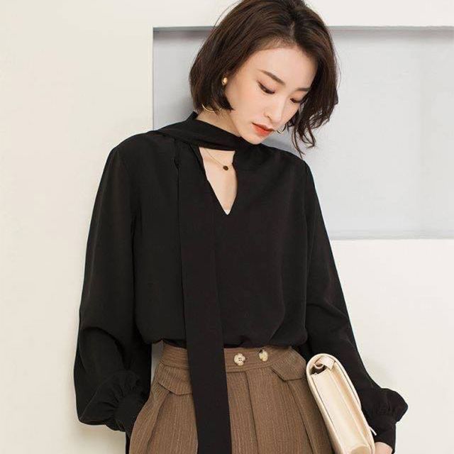 Everose-Long-Sleeve Tie-Neck Blouse