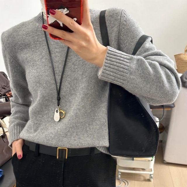 Sharkkira-Pendant String Necklace