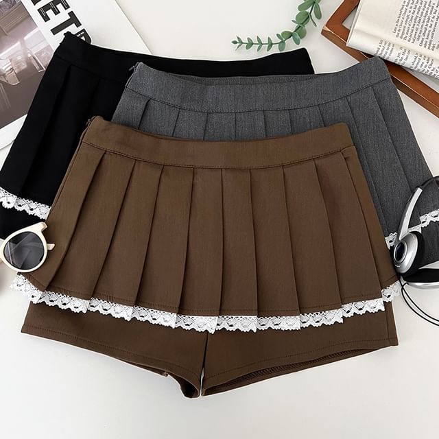 DIYI-High Waist Plain Lace Trim Pleated Skort