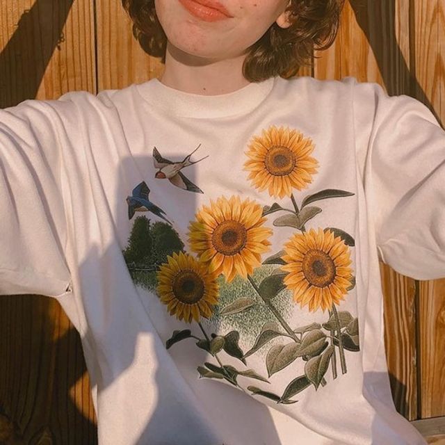 mørk sekundær beviser NyangMun - Sunflower Print T-shirt | YesStyle
