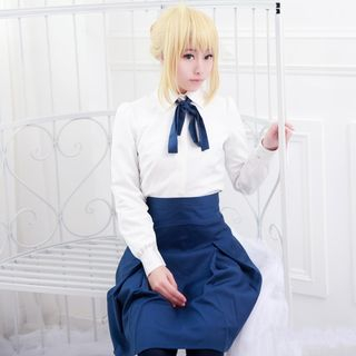 Kelelesa - Fate/Stay Night Saber Cosplay Costume | YesStyle