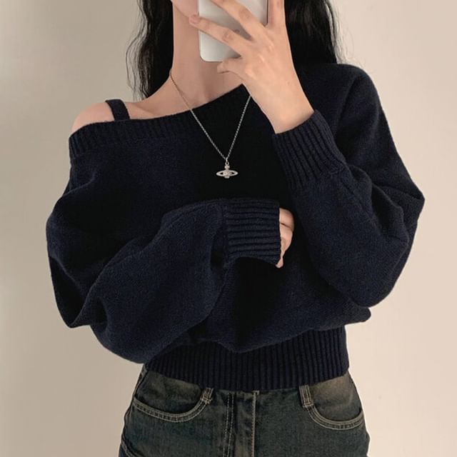 Janerium-Cold-Shoulder Plain Sweater