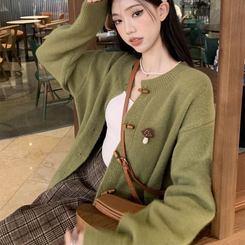 Crew Neck Toggle Cardigan / Crop Camisole Top / High Waist Plaid Pleated  Midi A-Line Skirt