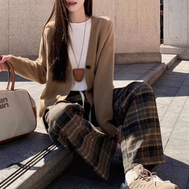 Trendycas-Long Sleeve Crew Neck Plain Tee V-Neck Plain Cardigan Drawstring Waist Plaid Baggy Pants