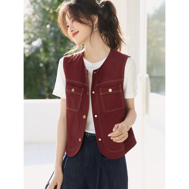 Jeonseon-Round Neck Contrast Stitch Button Cargo Vest