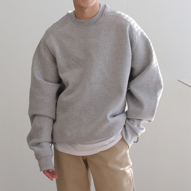 Okwano-Crew Neck Plain Sweatshirt