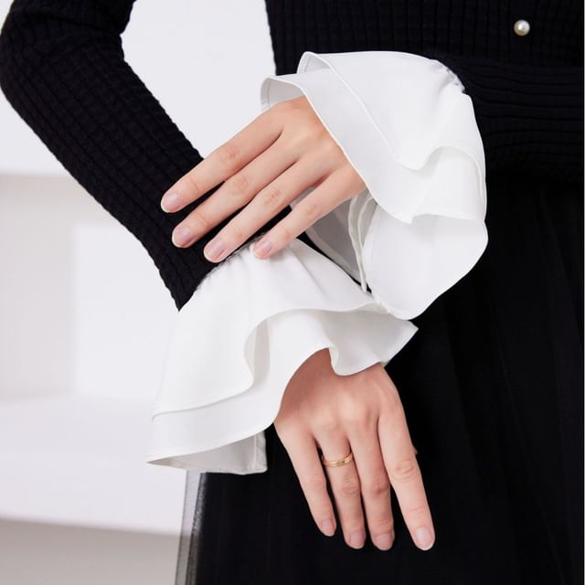 MIOW-Ruffle Decorative Wrist Cuffs