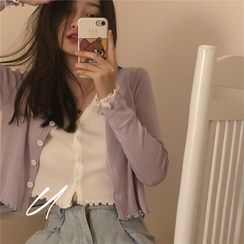 Czarine - Mock Two-Piece Long-Sleeve Cropped Top Czarine - Mock Two-Piece Long-Sleeve Cropped Top