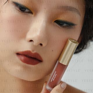 Cara Beauty - Painting Collection Impressionist Mist Lip Clay R83 Burnt Sienna