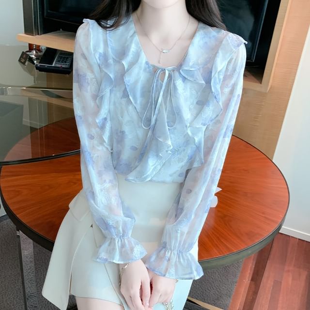 Bornite-Long-Sleeve Tie-Neck Floral Blouse