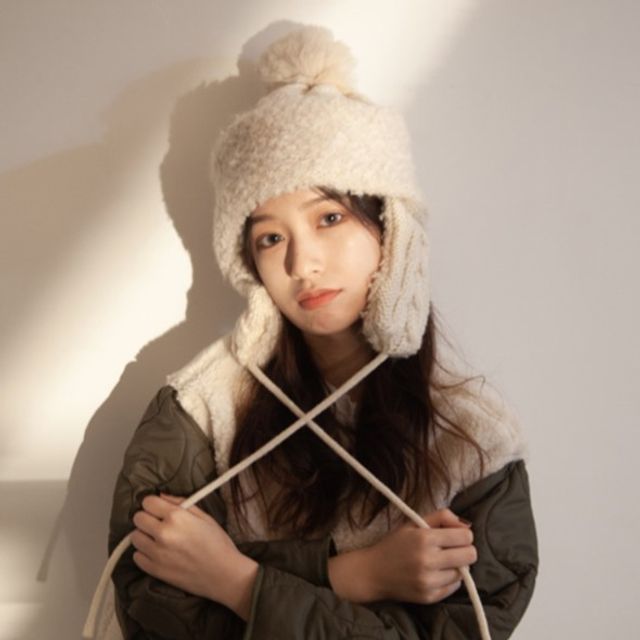 Boinadale Pom Pom Knit Trapper Hat YesStyle