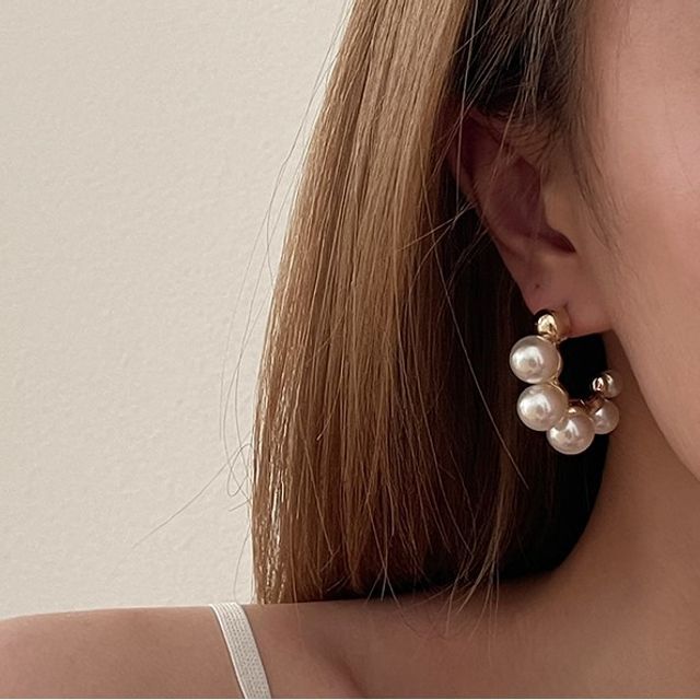 Foreflow Faux Pearl Drop Earring YesStyle