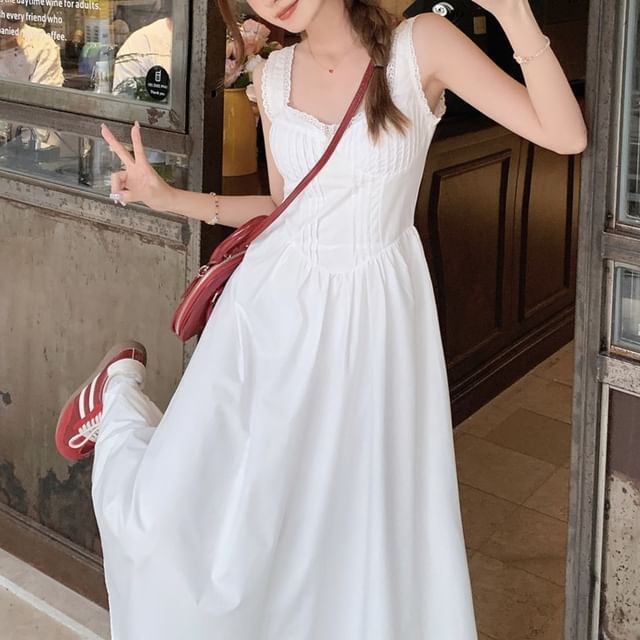 Yako-Sleeveless Plain Midi A-Line Dress