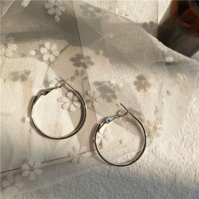 Jael-Loop Earring