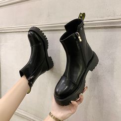 Nikao - Platform Short Boots Nikao - Platform Short Boots