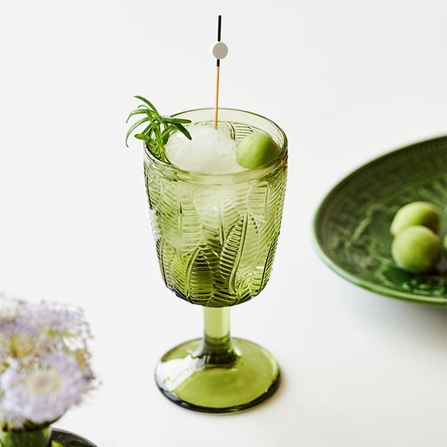 Evebe-Embossed Glass Drinking Cup