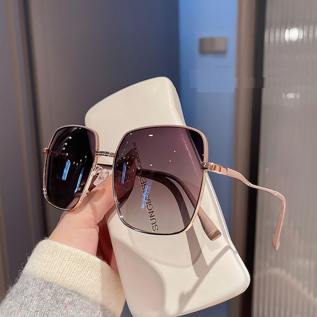 MOL Girl-Square Sunglasses