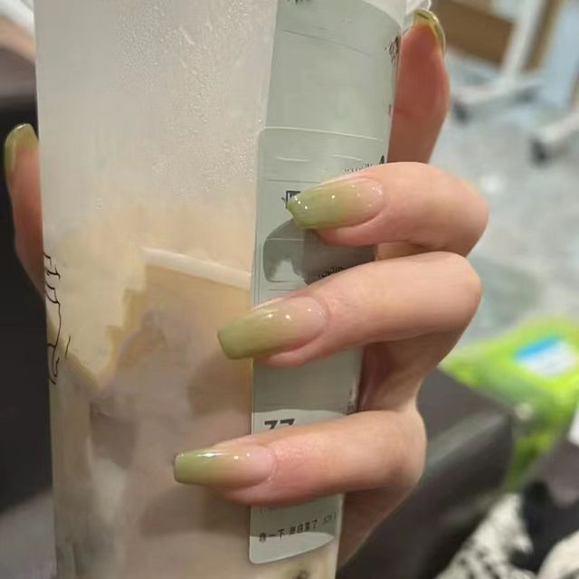 Candyvina-Gradient Faux Nail Tips