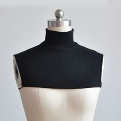 Hopsi - Turtleneck Decorative Collar Hopsi - Turtleneck Decorative Collar