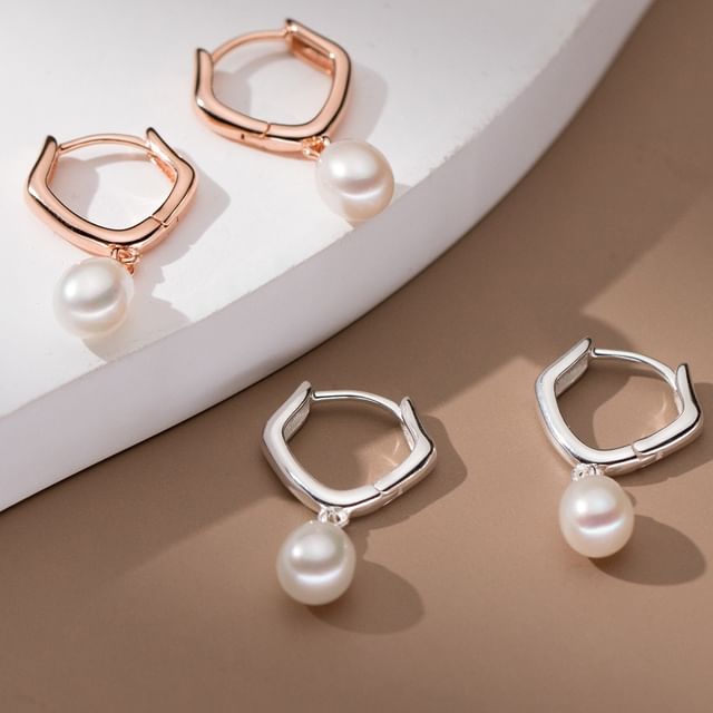 A-ROCH-Faux Pearl Hoop Earring