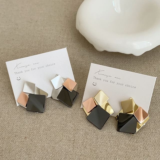 Panda Dama-925 Sterling Silver Square Metal Stud Earring