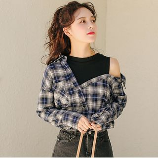 cold shoulder plaid top