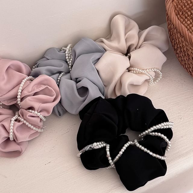 Kayochs-Faux Pearl Scrunchie