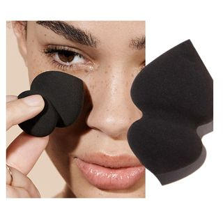 e.l.f. Cosmetics - On Point Concealing and Blending Sponge