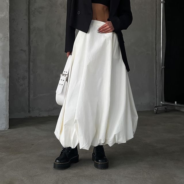 Hotarium - Mid Waist Plain Maxi A-Line Balloon Skirt | YesStyle