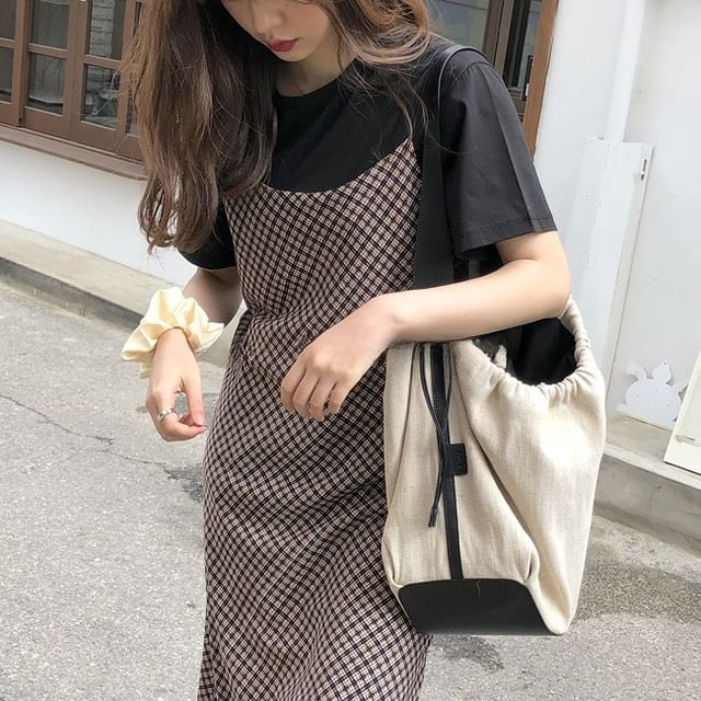 Indenis-Contrast Trim Tote Bag
