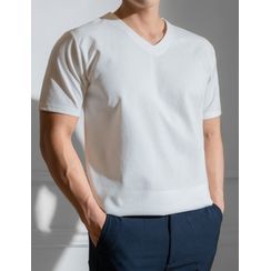 STYLEMAN - V-Neck Textured T-Shirt STYLEMAN - V-Neck Textured T-Shirt