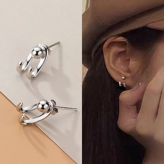 Gaya-Hook Stud Earrings