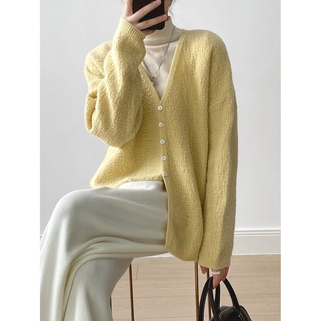 Mikiko-Long Sleeve V-Neck Cardigan