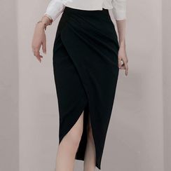 Shacos - Plain Fitted Skirt