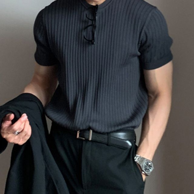 Okwano-Short-Sleeve Crew Neck Knit Top