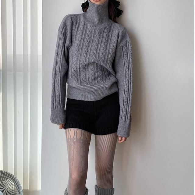 Striinkie-Turtleneck Plain Cable Knit Crop Sweater