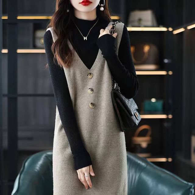 Lewwe-V-Neck Plain Midi Knit Dress