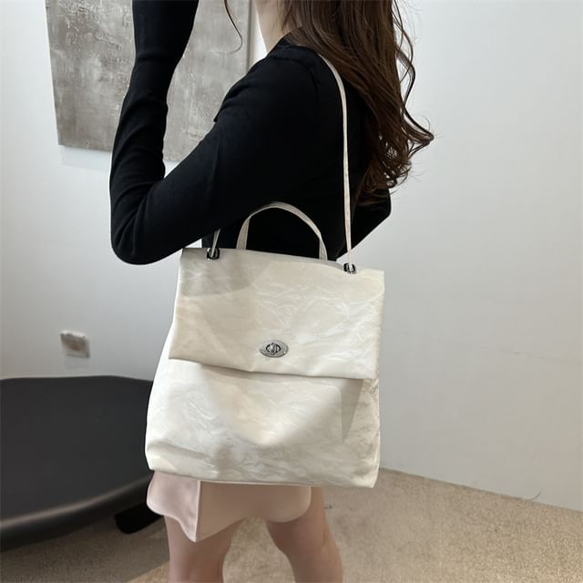 Maorong-Plain Flap Backpack