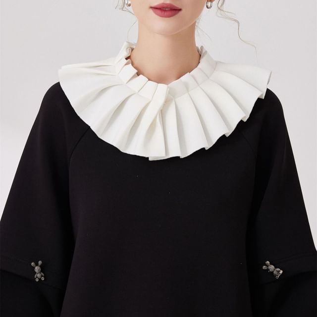 MIOW-Accordion Decorative Collar