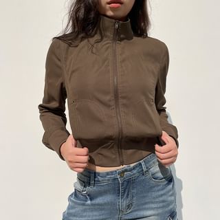 Paddlle Stand Collar Plain Crop Zip Jacket