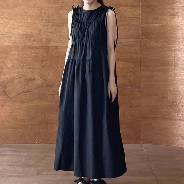 Coris-Crew Neck Sleeveless Plain Maxi A-Line Dress