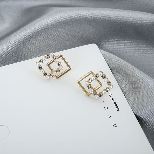 Jael-Geometry Ear Stud