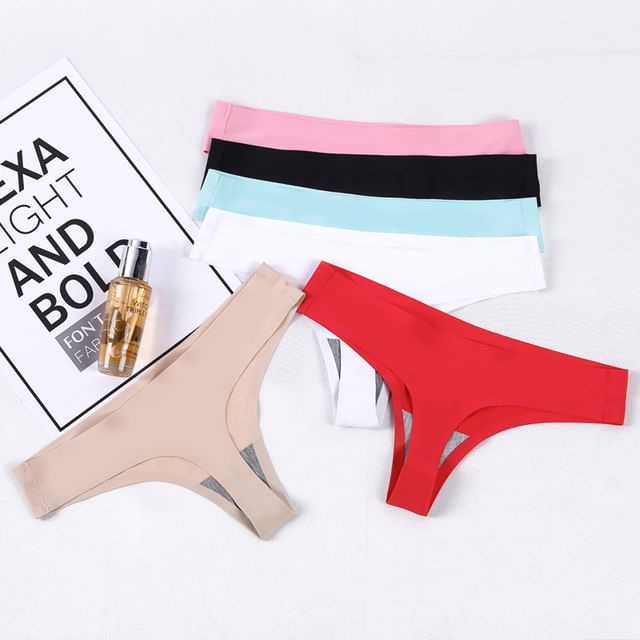 Croix-Seamless Thong