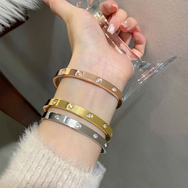 Gaya-Rhinestone Bangle