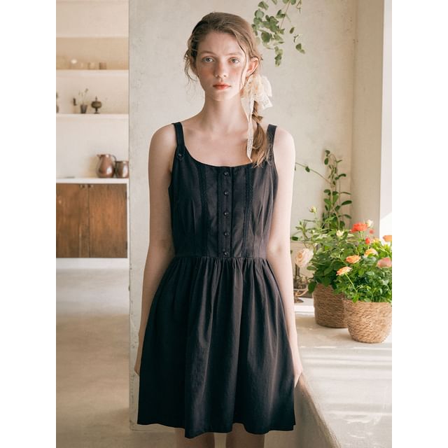 ★rolarola★ RIBBON BUSTIER MINI DRESS BLACK rolarola - Laced Buttoned Bustier Dress (Black) | YesStyle