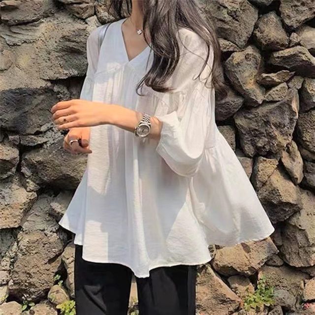 Inchioh-Puff-Sleeve V-Neck Blouse